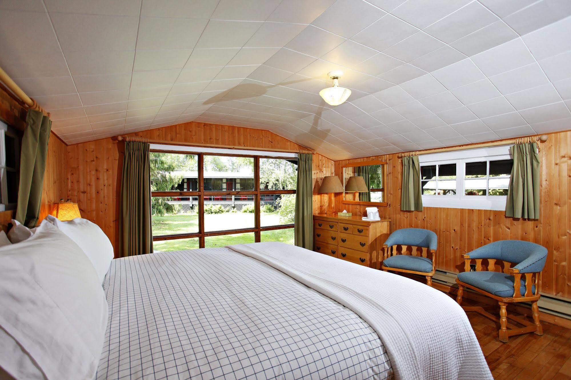 Killarney Mountain Lodge Екстер'єр фото