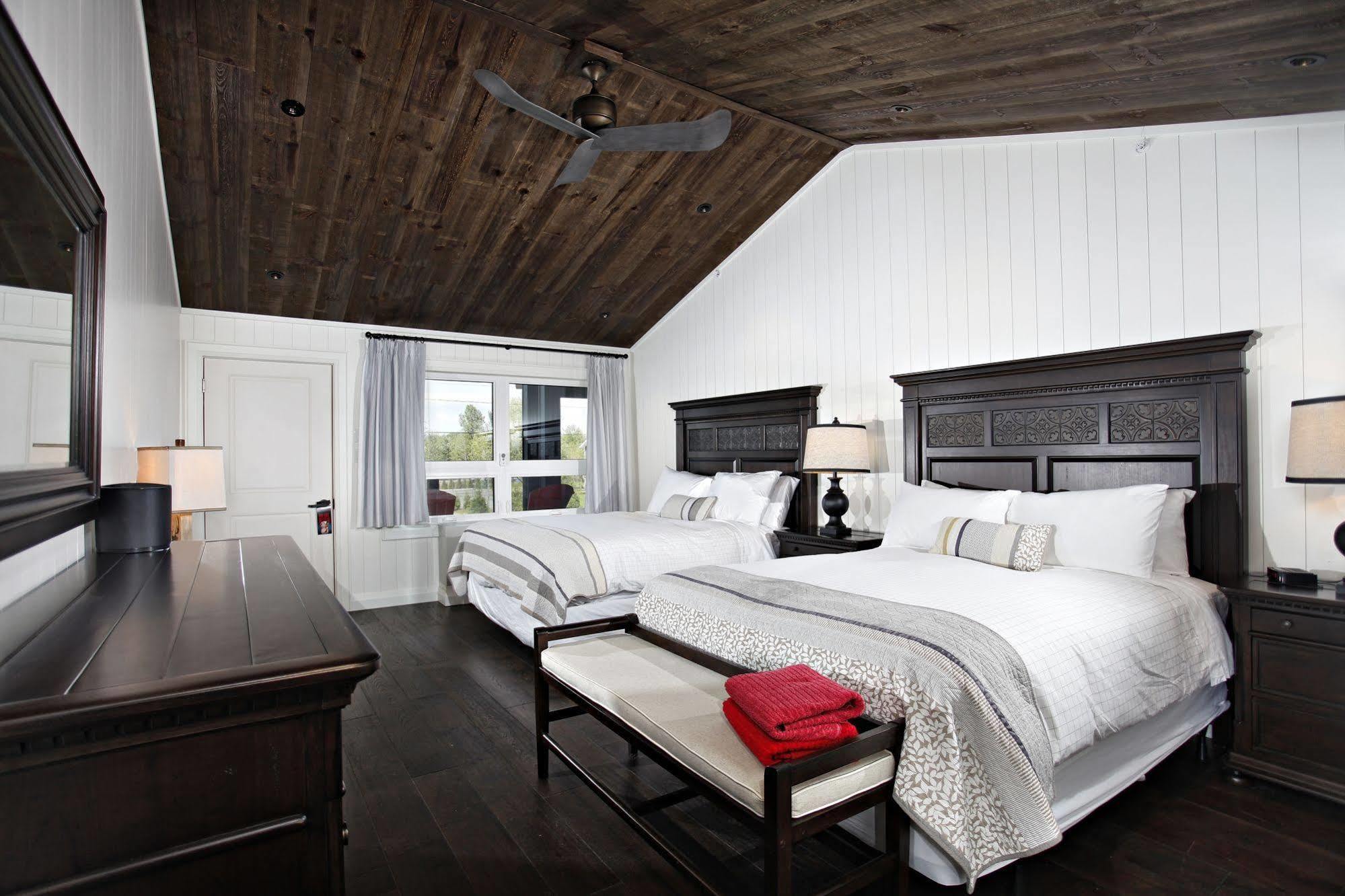 Killarney Mountain Lodge Екстер'єр фото