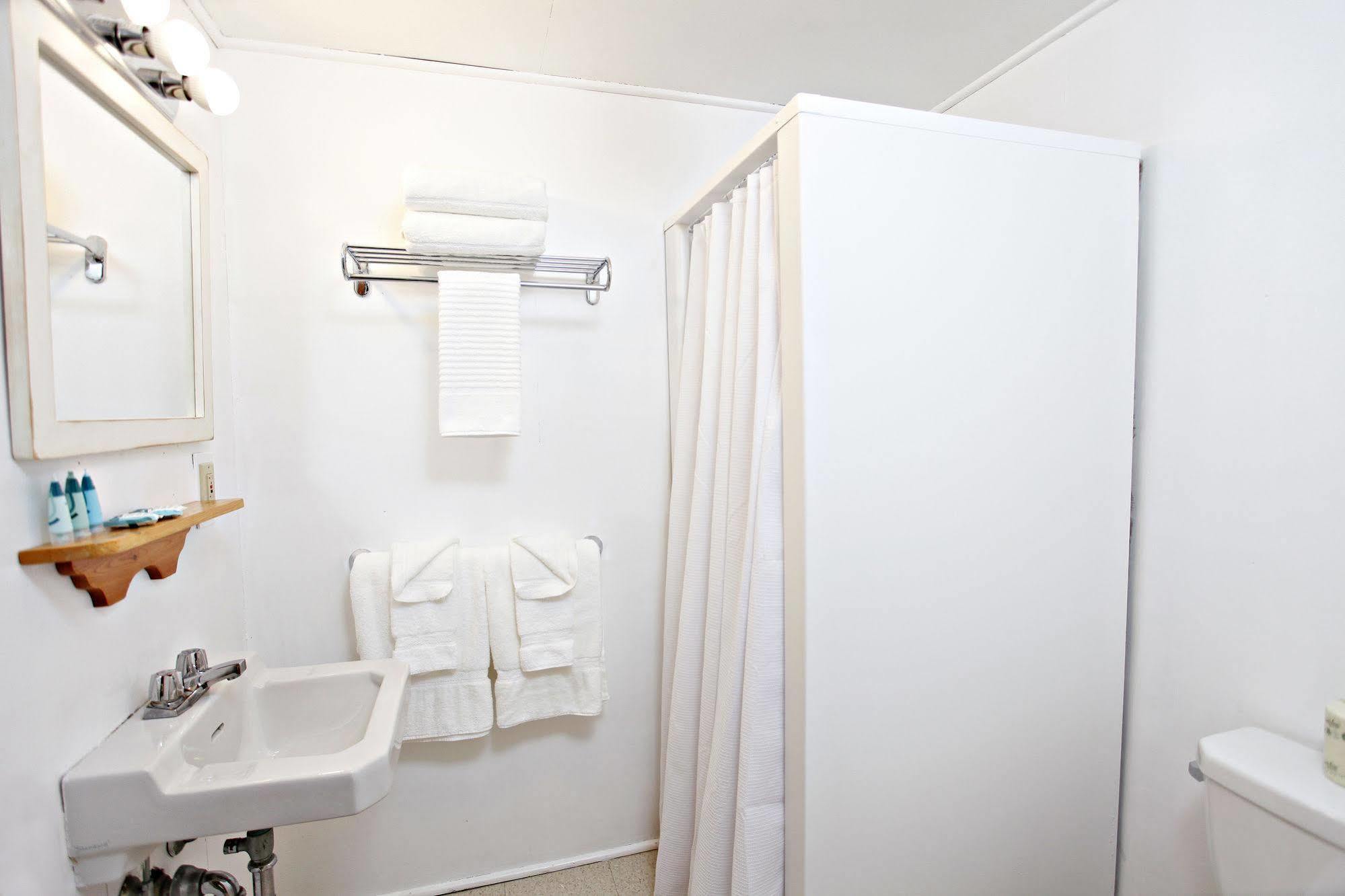 Killarney Mountain Lodge Екстер'єр фото